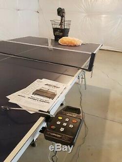 Newgy Robo-pong 1050 Tennis De Table / Ping Pong Robot