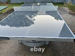 Table de ping-pong extérieure Pra510M CORNILLEAU avec raquettes de ping-pong incluses