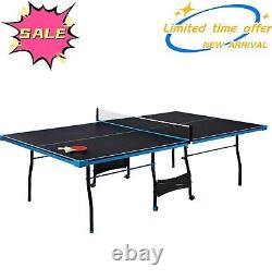 Table de ping-pong officielle de taille avec 2 raquettes pliables et roulettes.