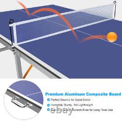 Table de tennis de table de taille moyenne avec cadre en aluminium robuste et pieds de table pour une utilisation intérieure et extérieure.